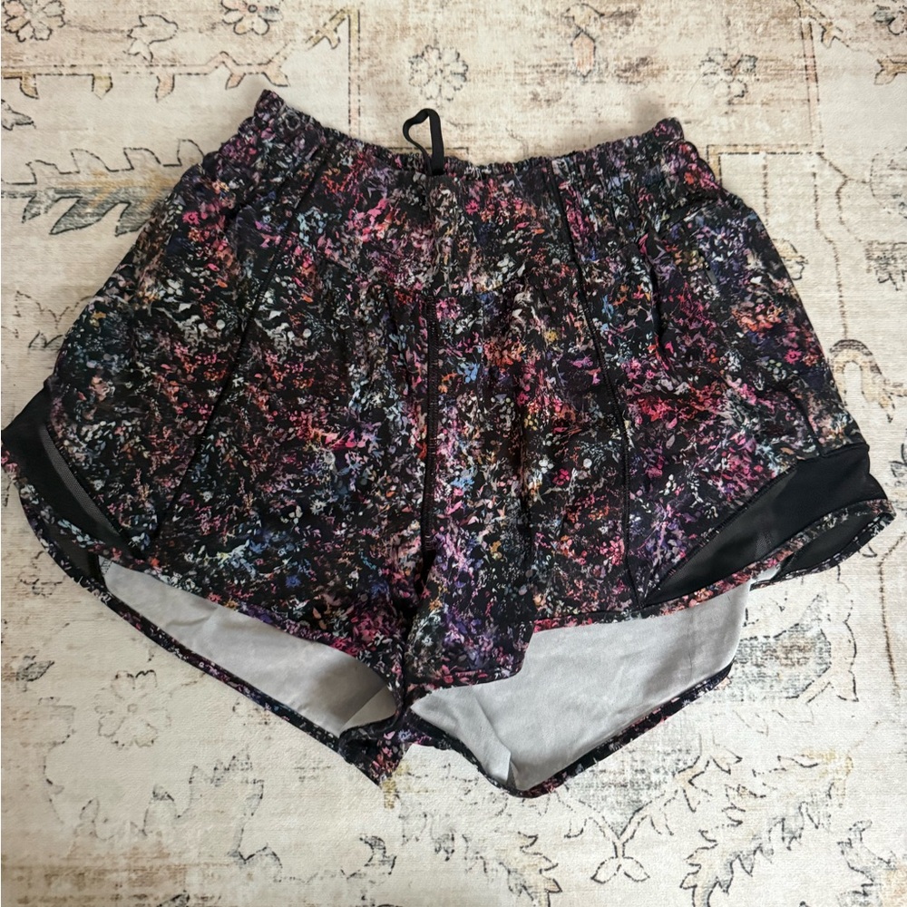 Lululemon Hotty Hots